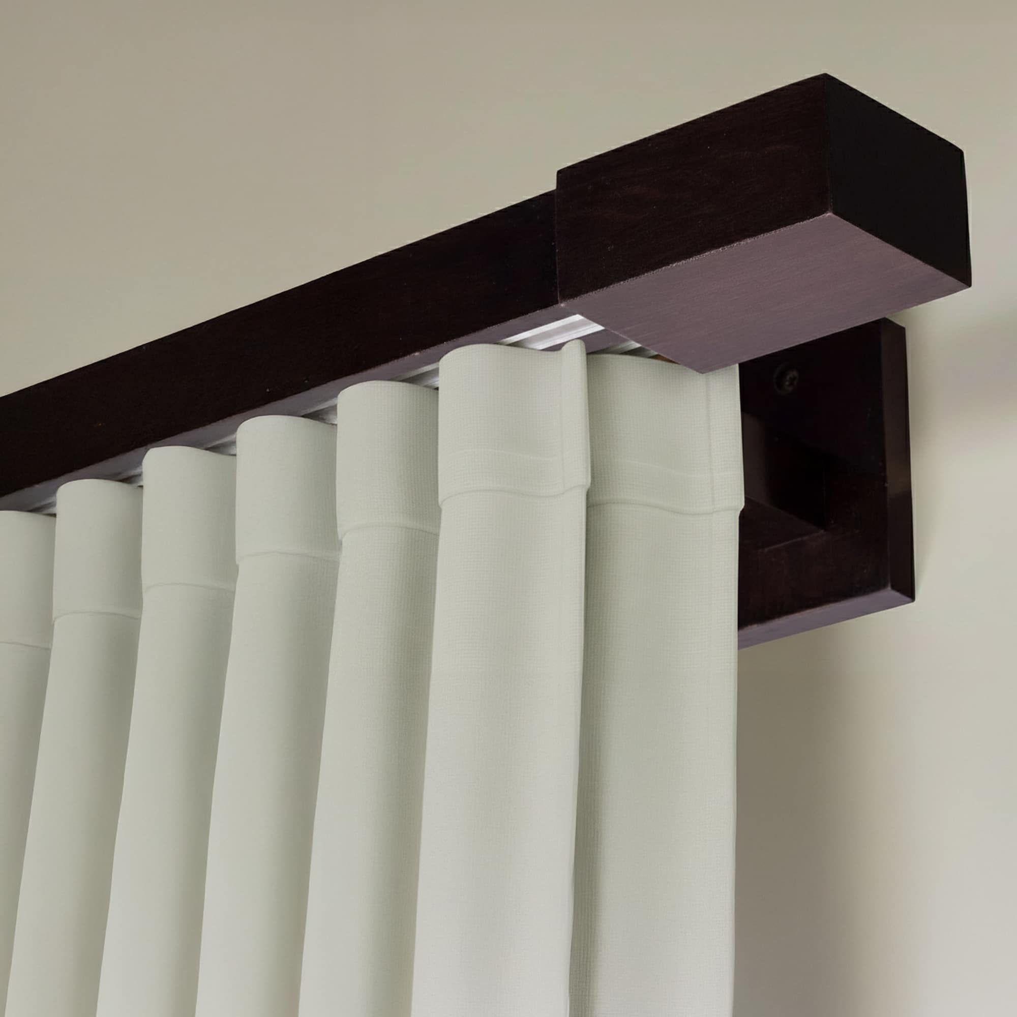 Șină pentru perdea și draperie Roma din lemn Wenge